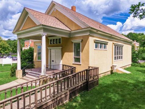 2 Howard Street Augusta ME 04330