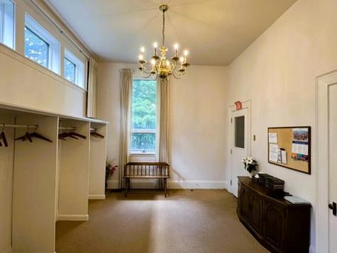 2 Howard Street Augusta ME 04330