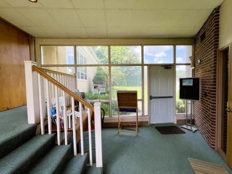 2 Howard Street Augusta ME 04330