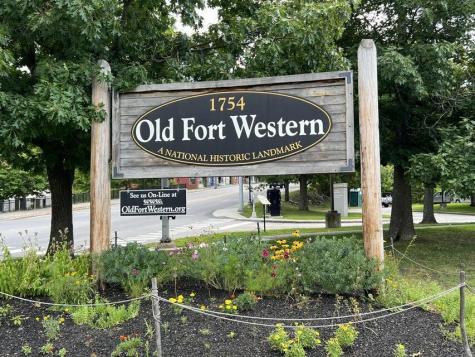 2 Howard Street Augusta ME 04330