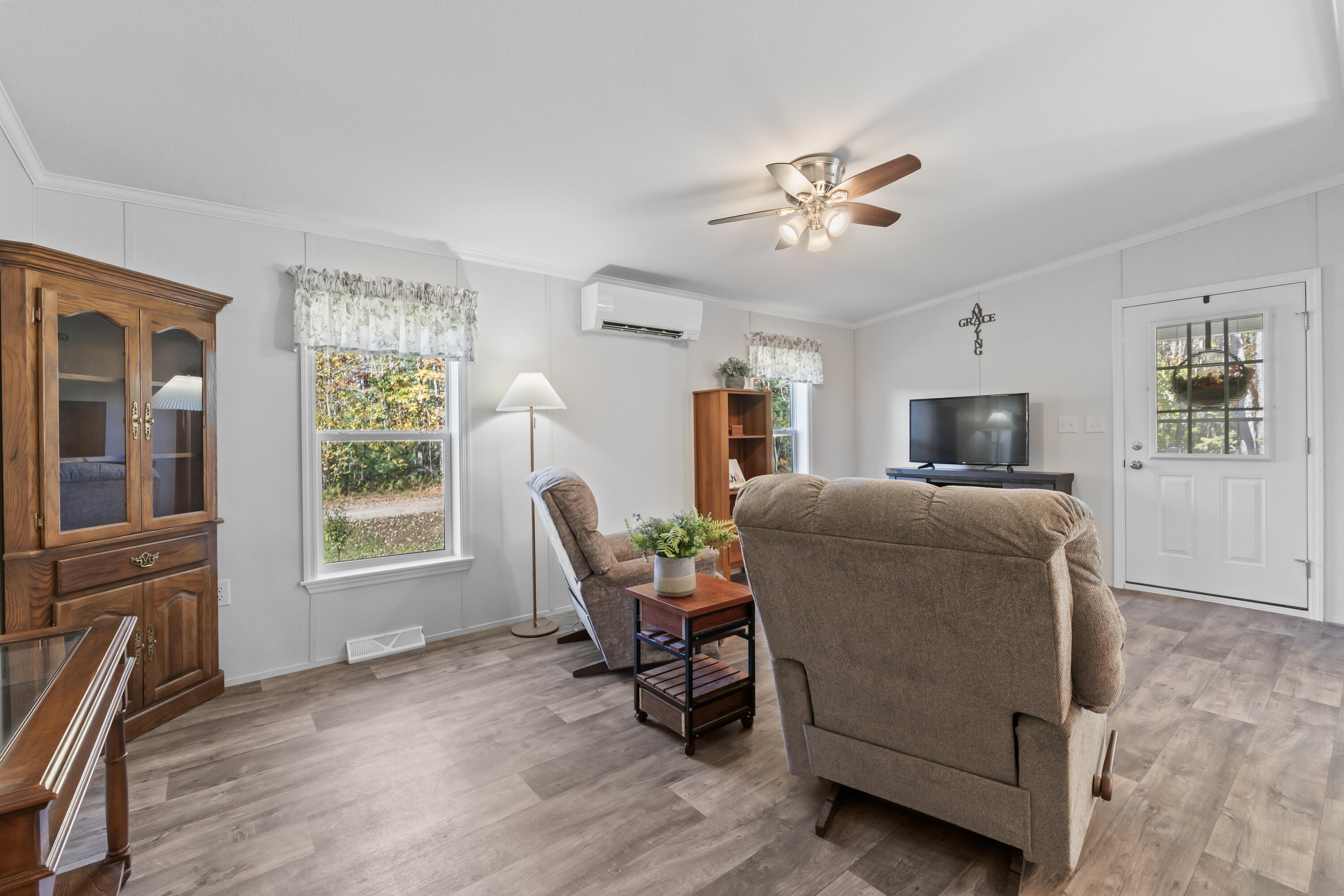 66 Harmony Hill Road Topsham ME 04086