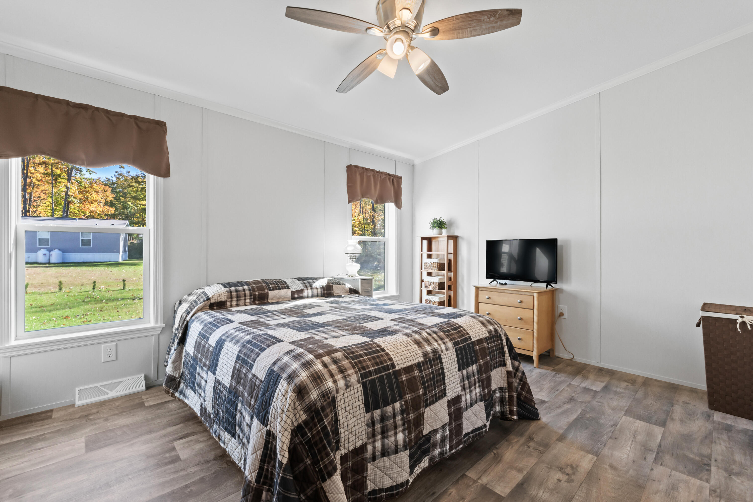 66 Harmony Hill Road Topsham ME 04086