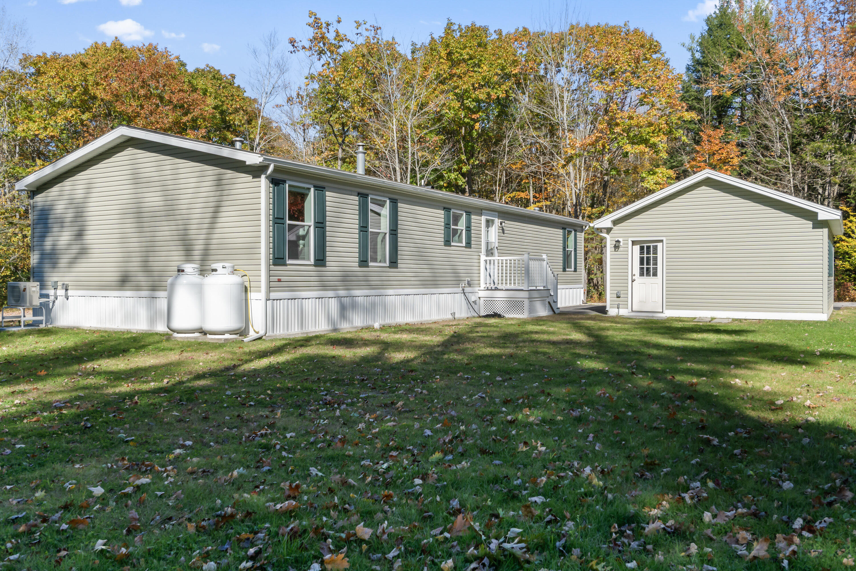 66 Harmony Hill Road Topsham ME 04086