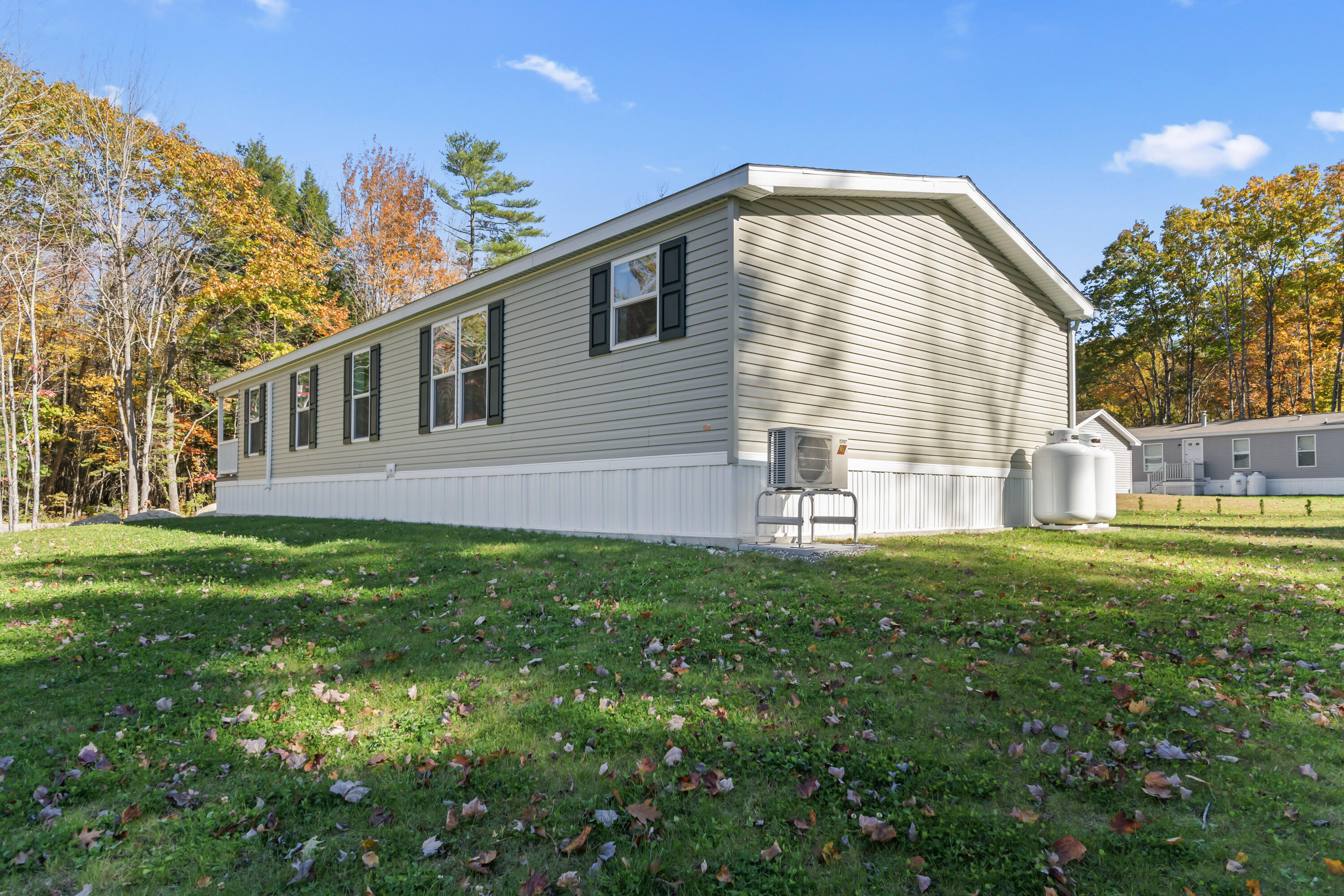 66 Harmony Hill Road Topsham ME 04086
