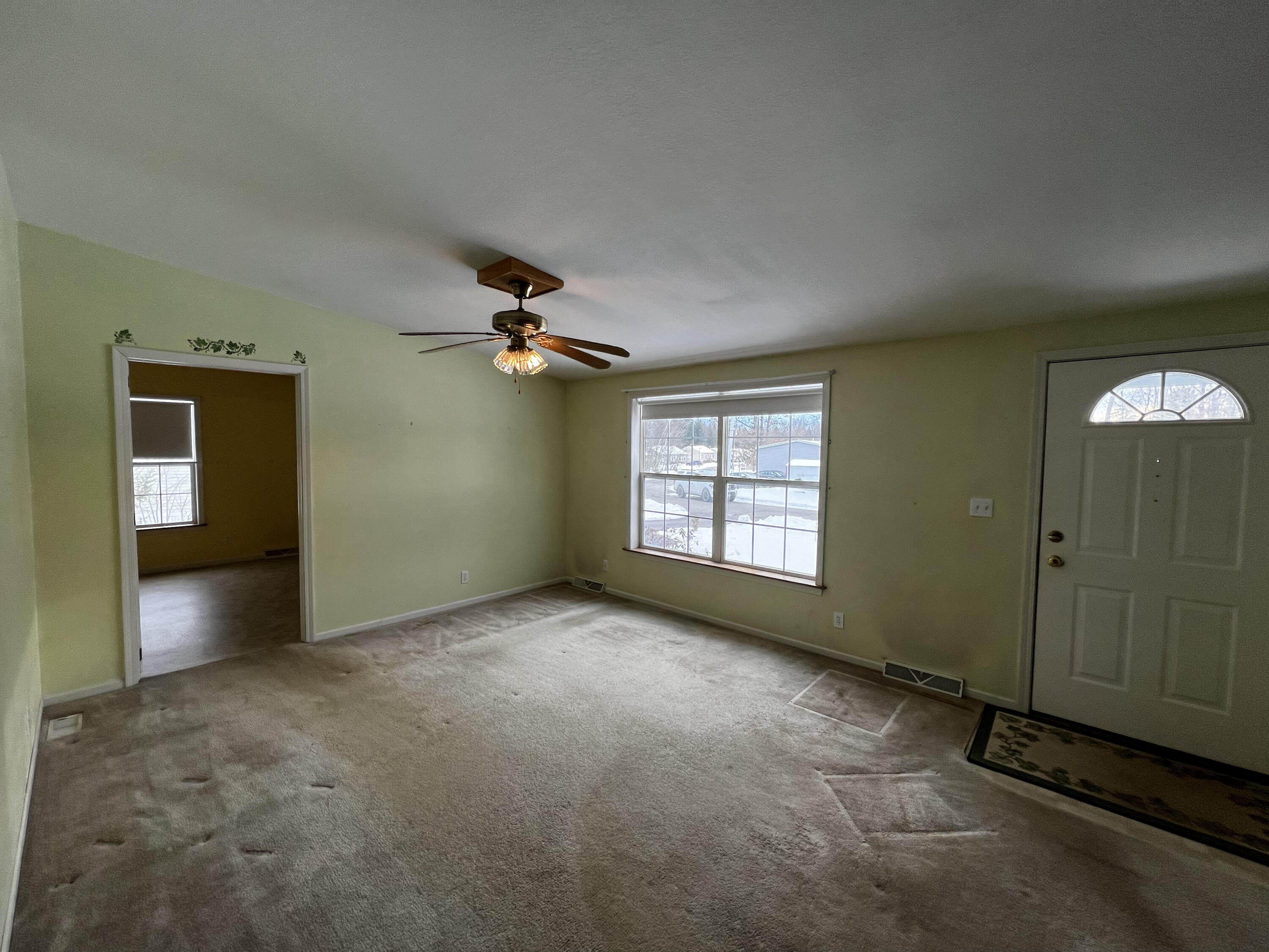 20 Buttercup Circle Auburn ME 04210