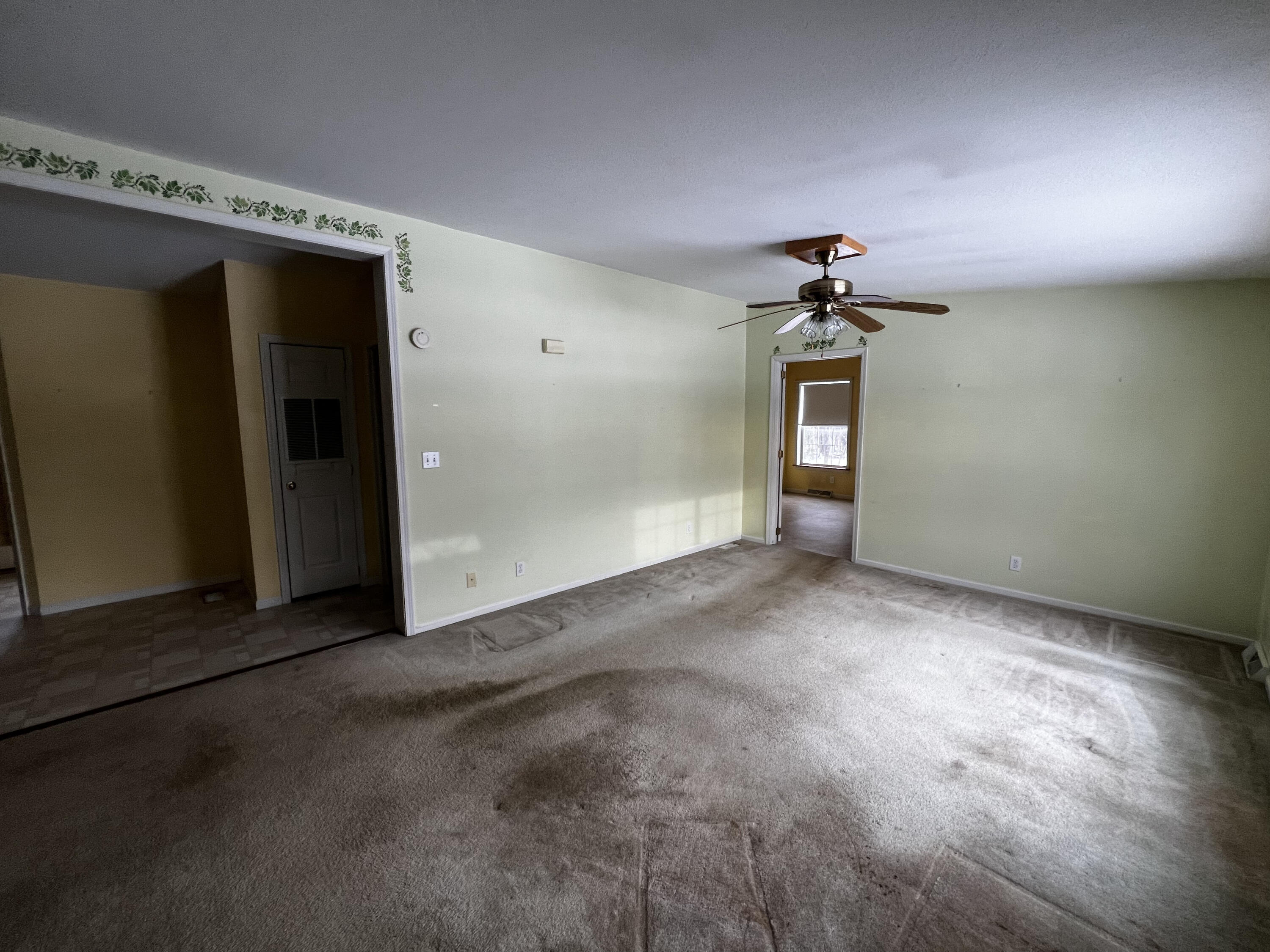 20 Buttercup Circle Auburn ME 04210