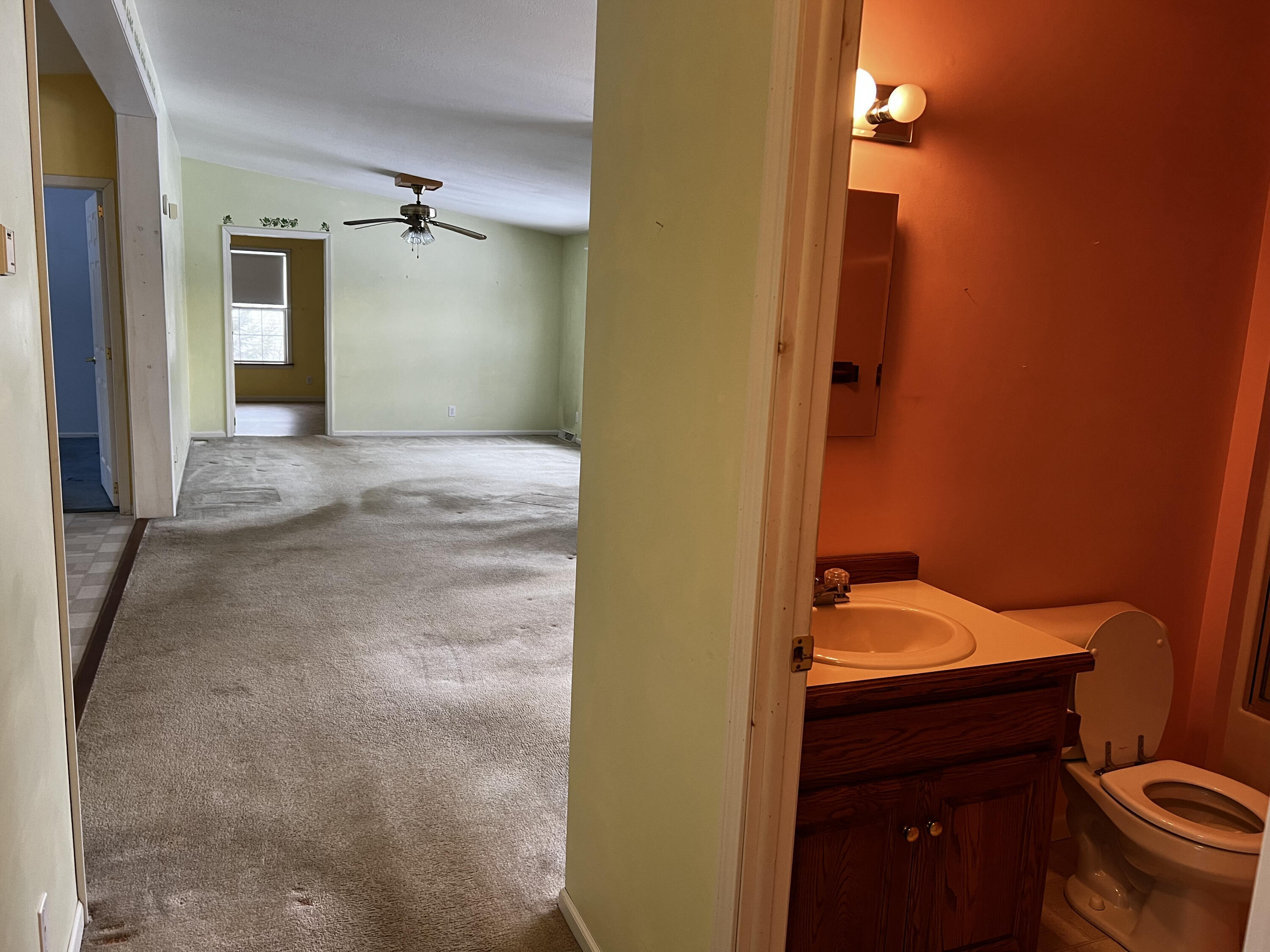 20 Buttercup Circle Auburn ME 04210
