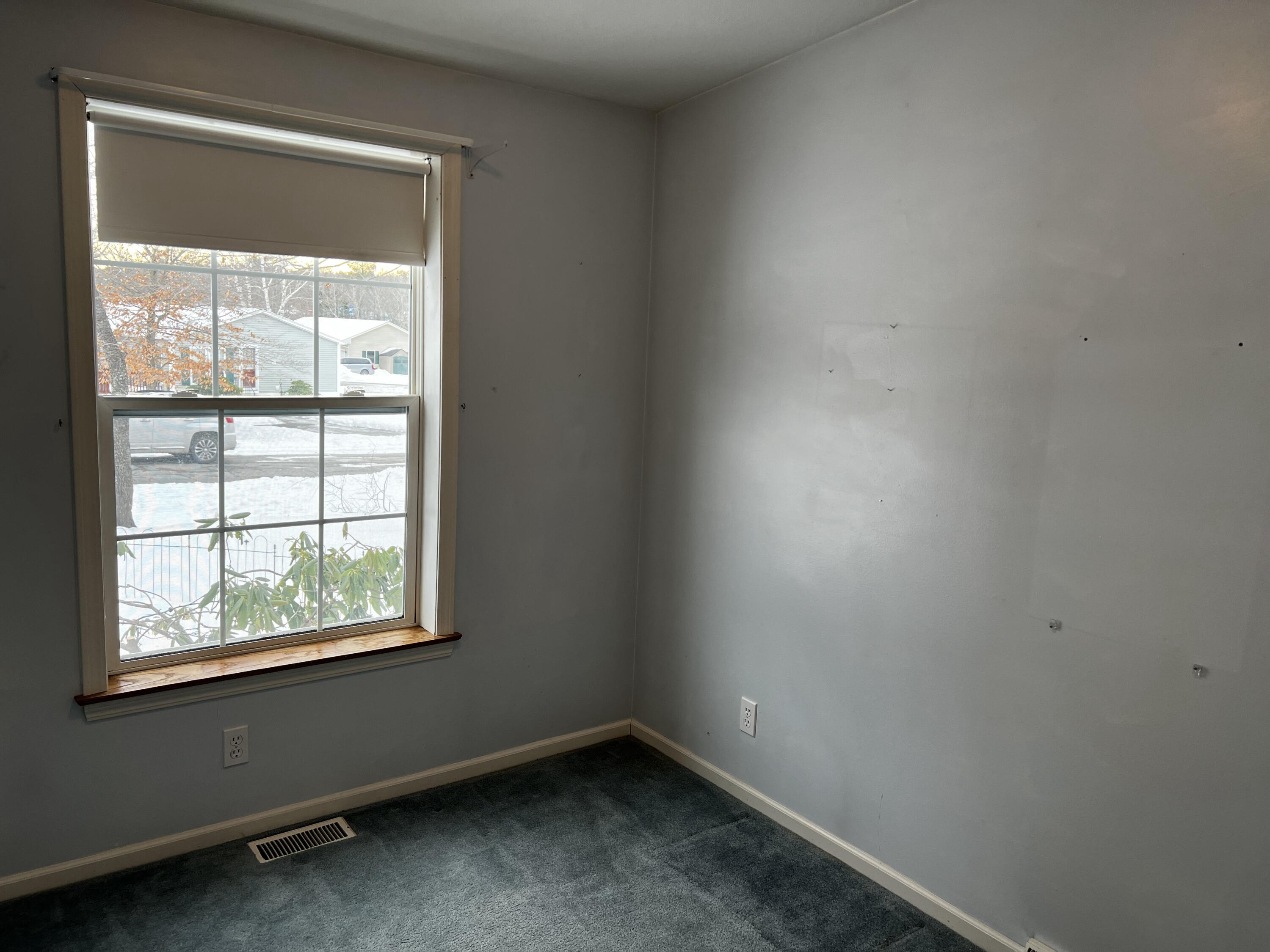 20 Buttercup Circle Auburn ME 04210