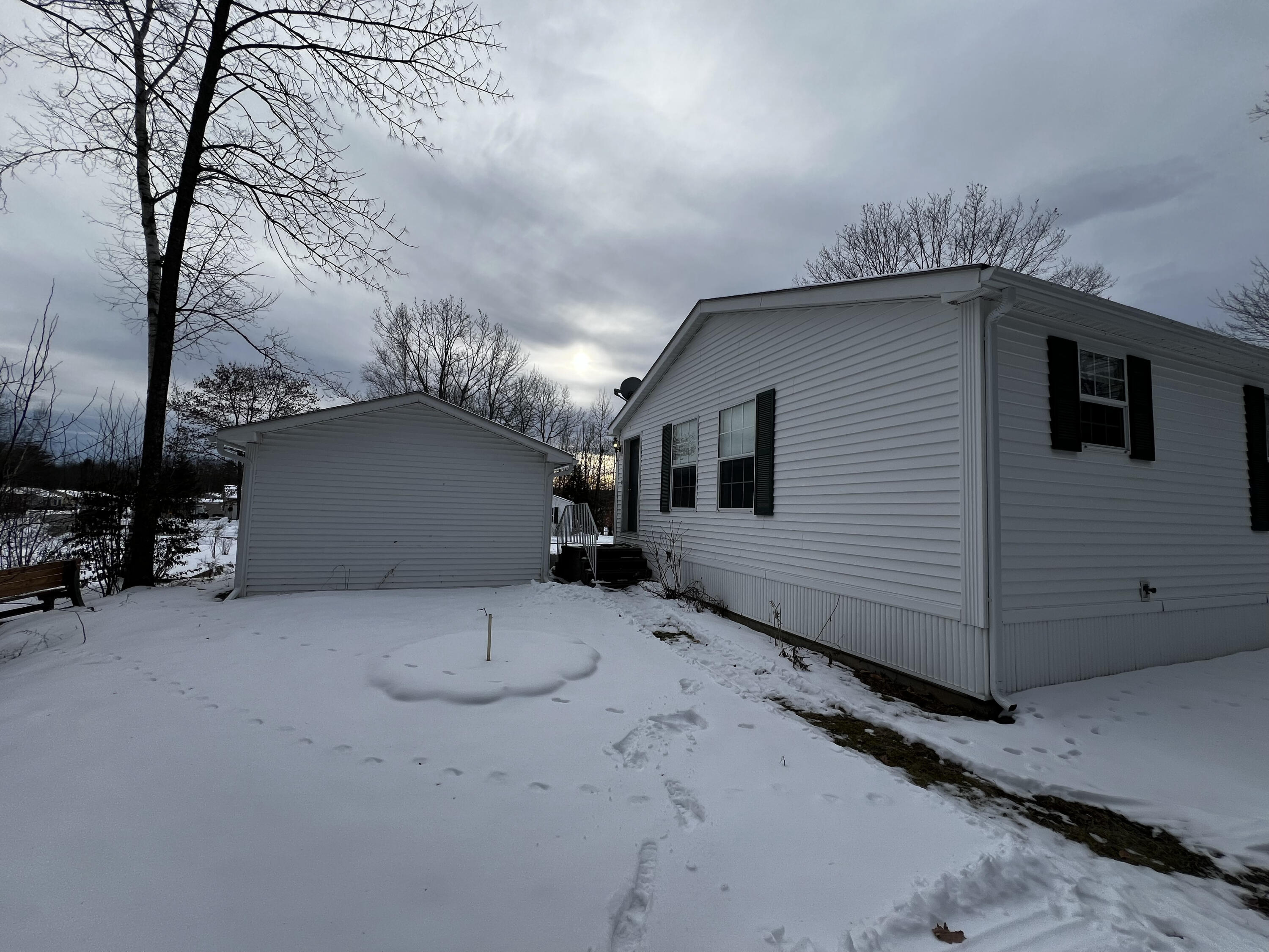 20 Buttercup Circle Auburn ME 04210
