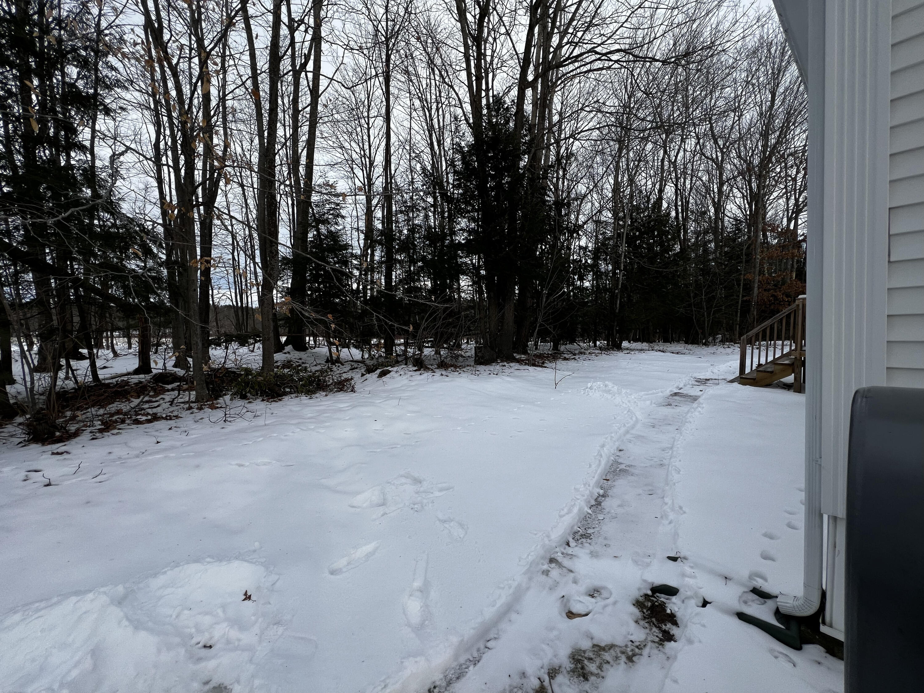 20 Buttercup Circle Auburn ME 04210