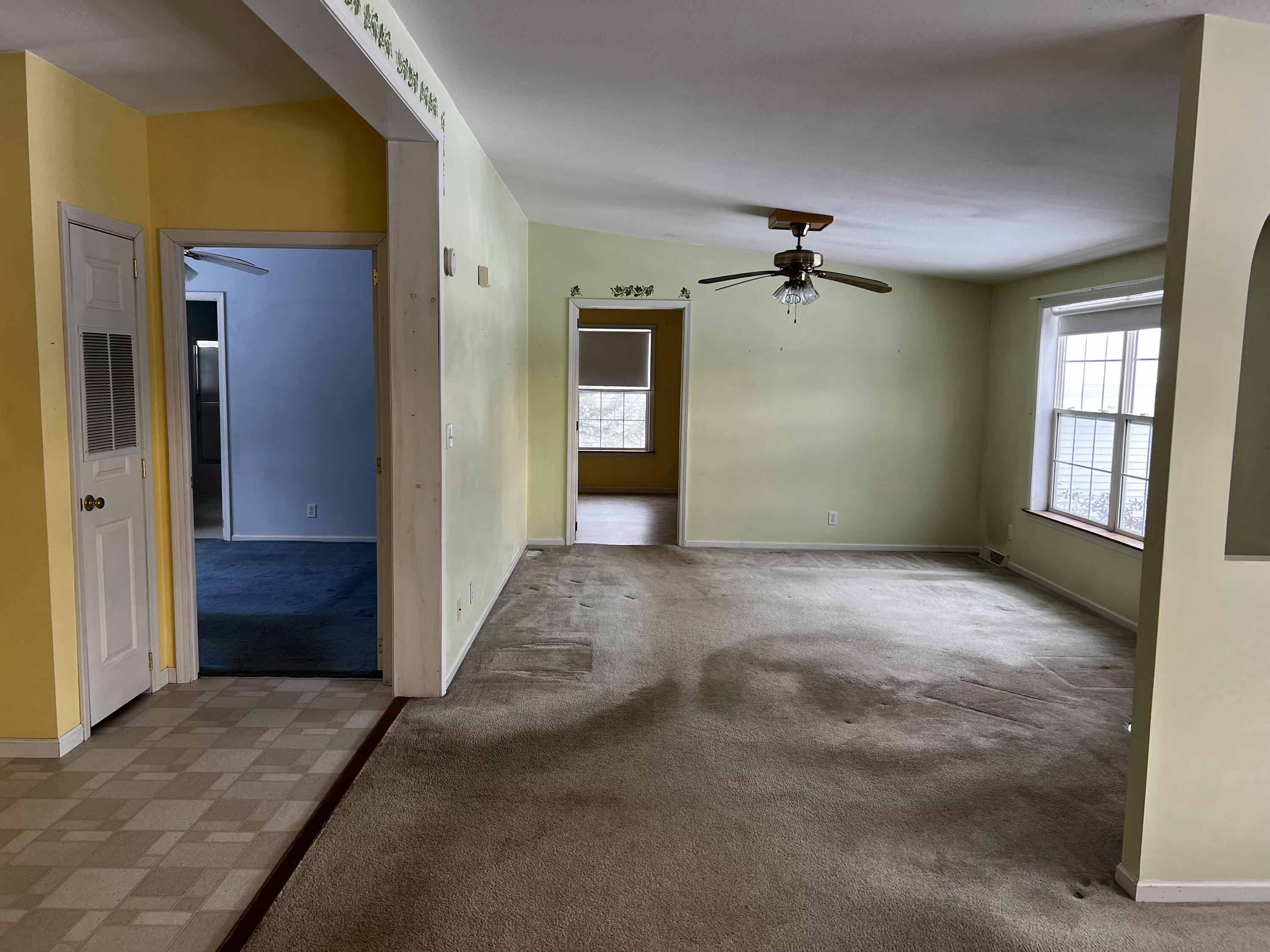 20 Buttercup Circle Auburn ME 04210