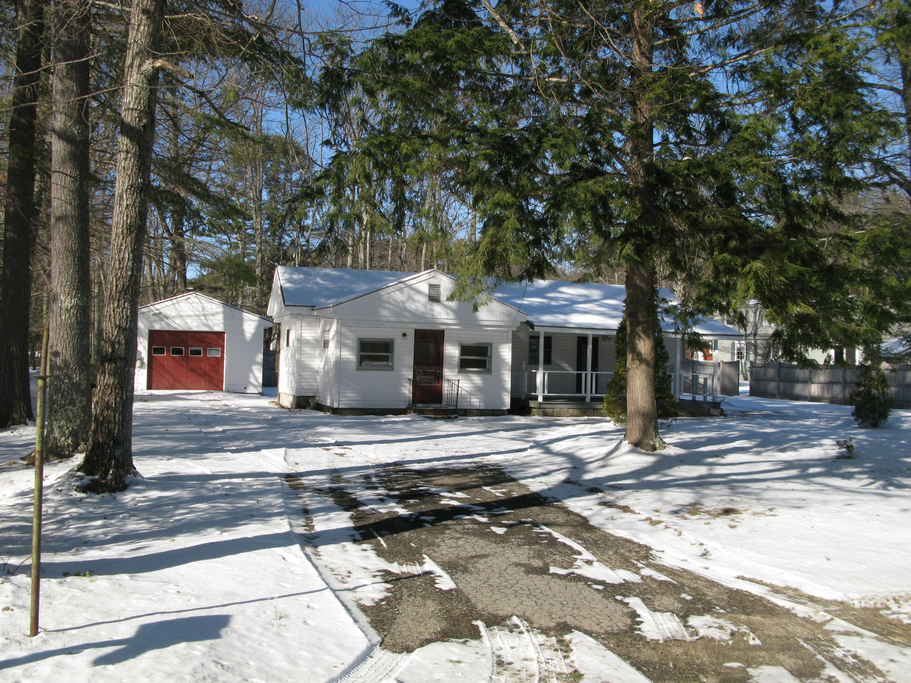 190 Weymouth Road Gray ME 04039