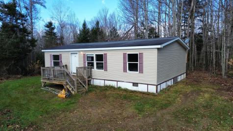 113 South Ridge Road Palmyra ME 04965