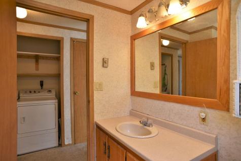 22 Houghton Street Madison ME 04950