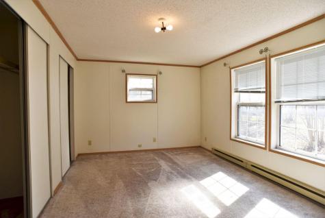 22 Houghton Street Madison ME 04950