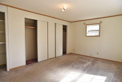 22 Houghton Street Madison ME 04950