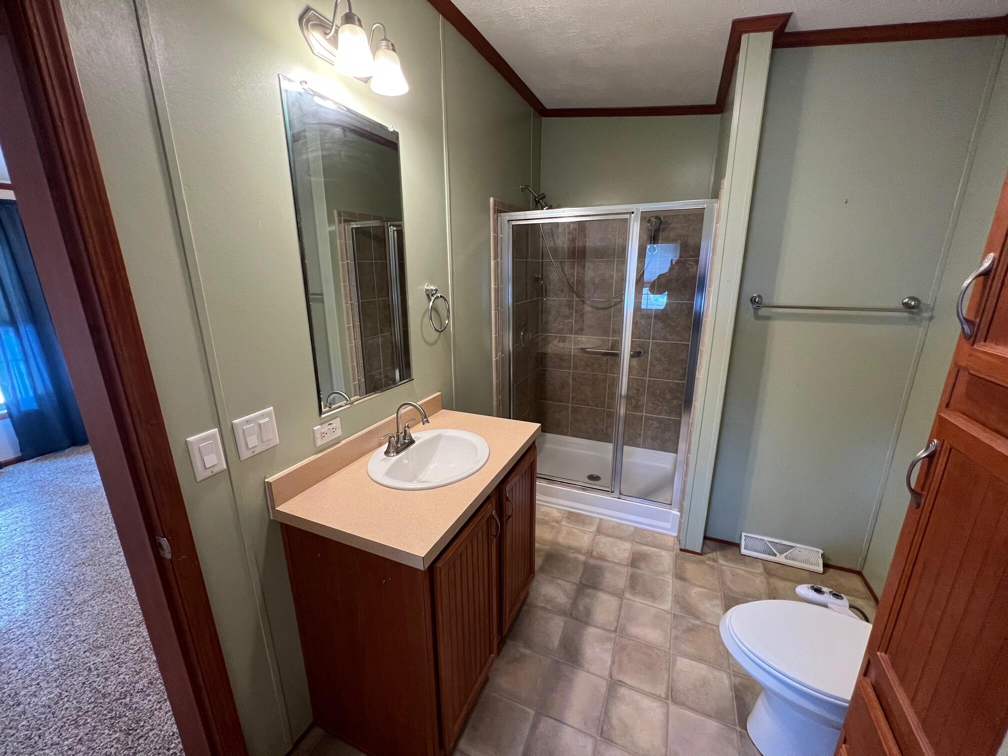 143 Shy Road Palmyra ME 04965