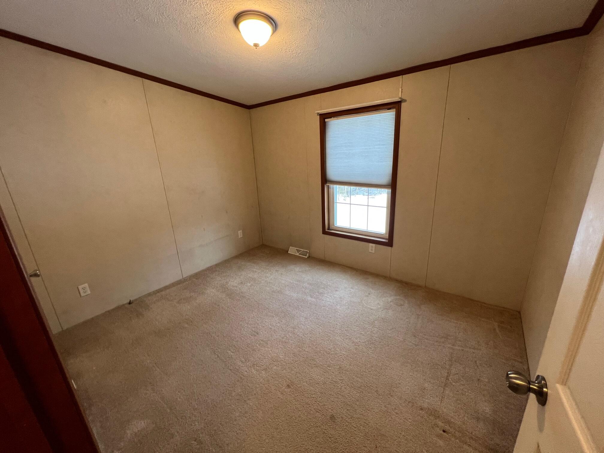 143 Shy Road Palmyra ME 04965