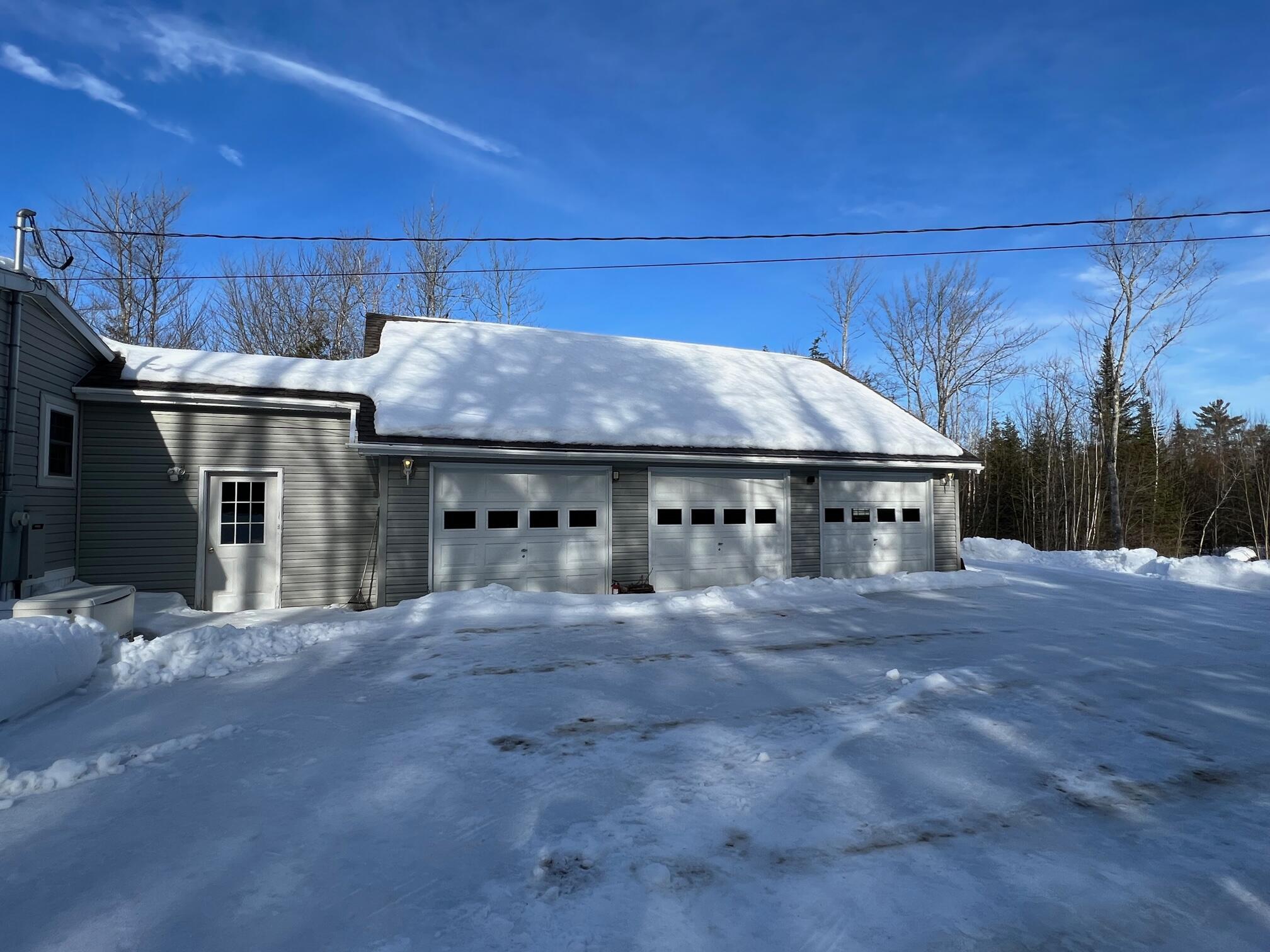 143 Shy Road Palmyra ME 04965