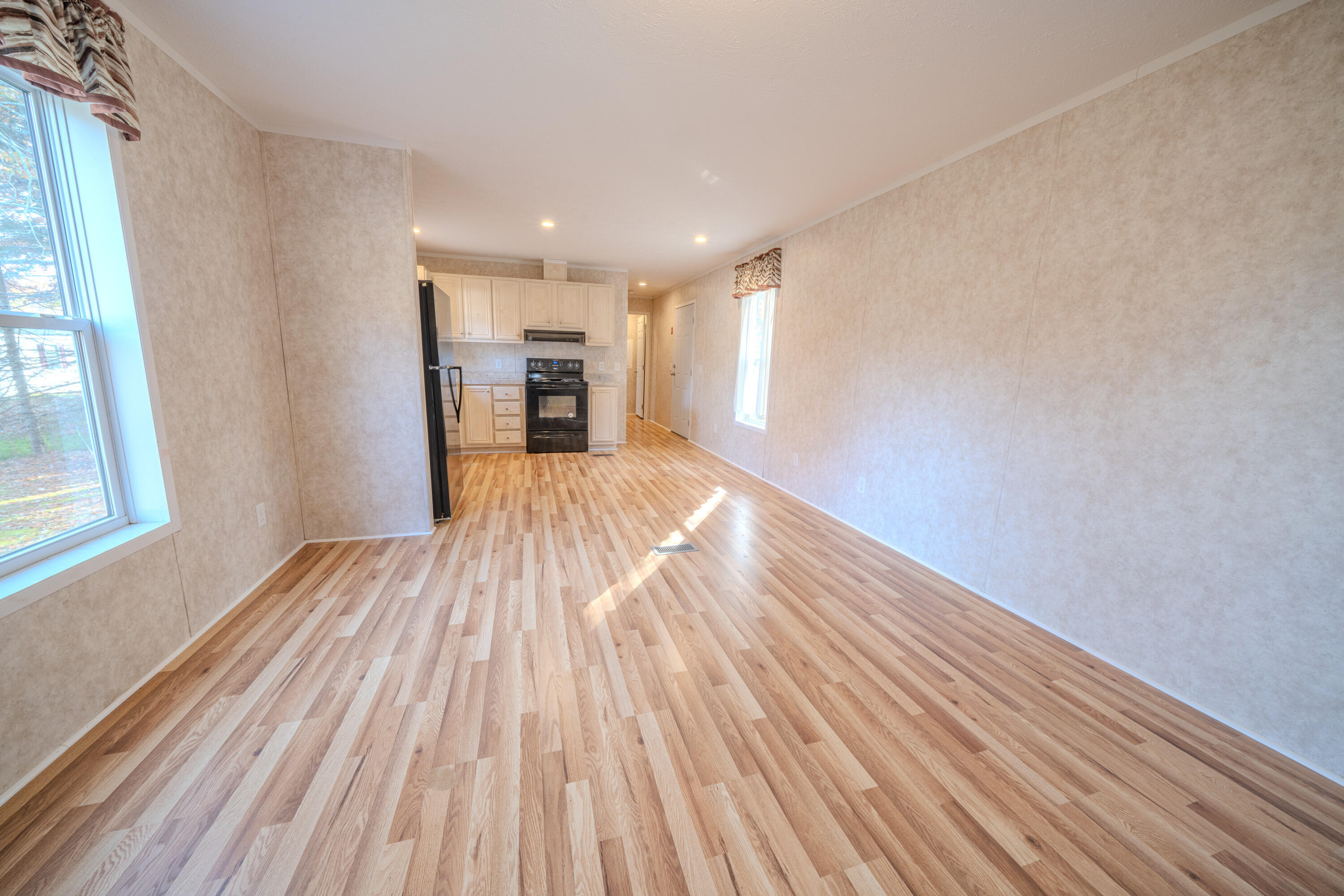 8 Cory Lane Belfast ME 04915