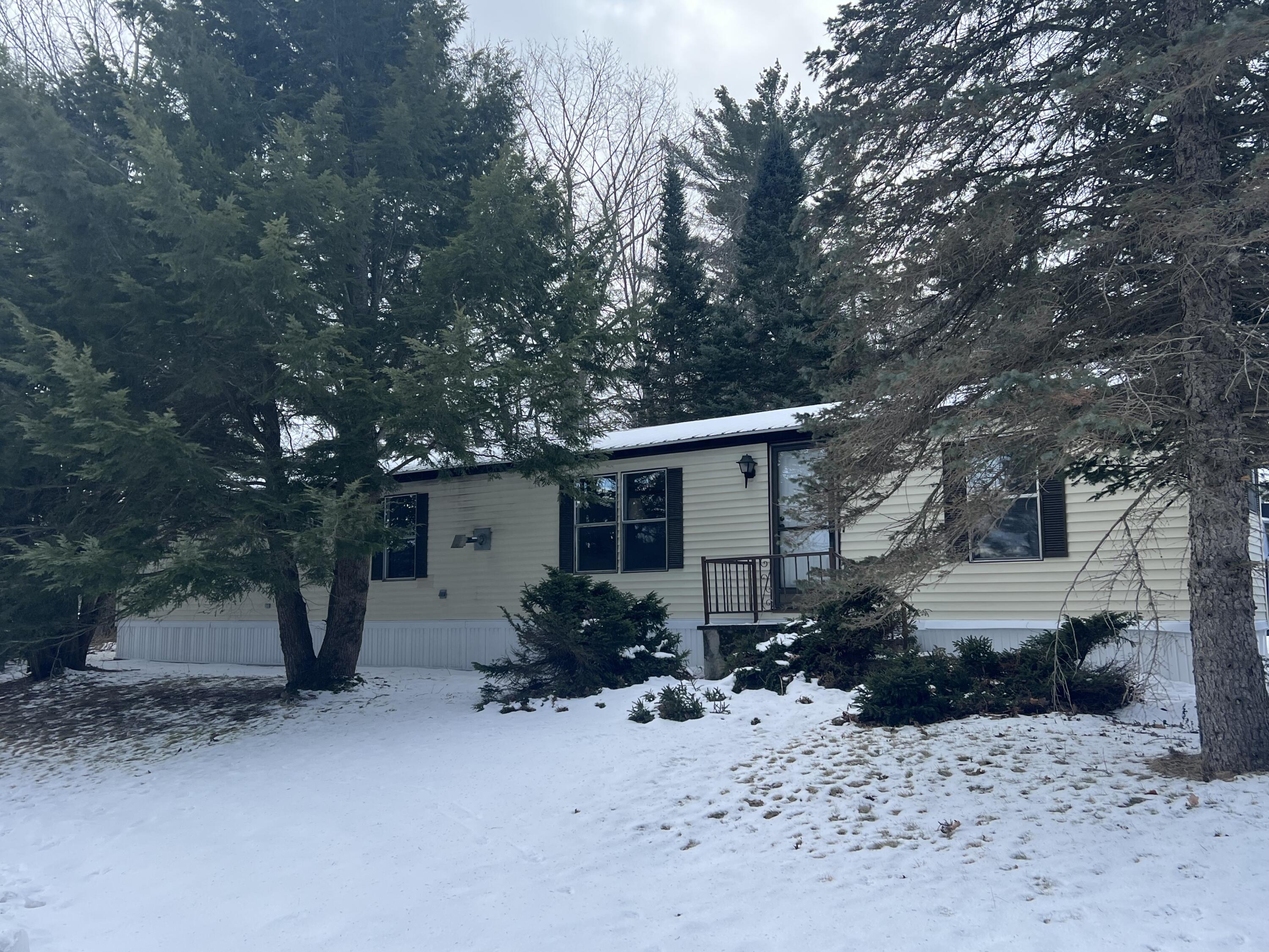 19 Tamarack Drive Norway ME 04268