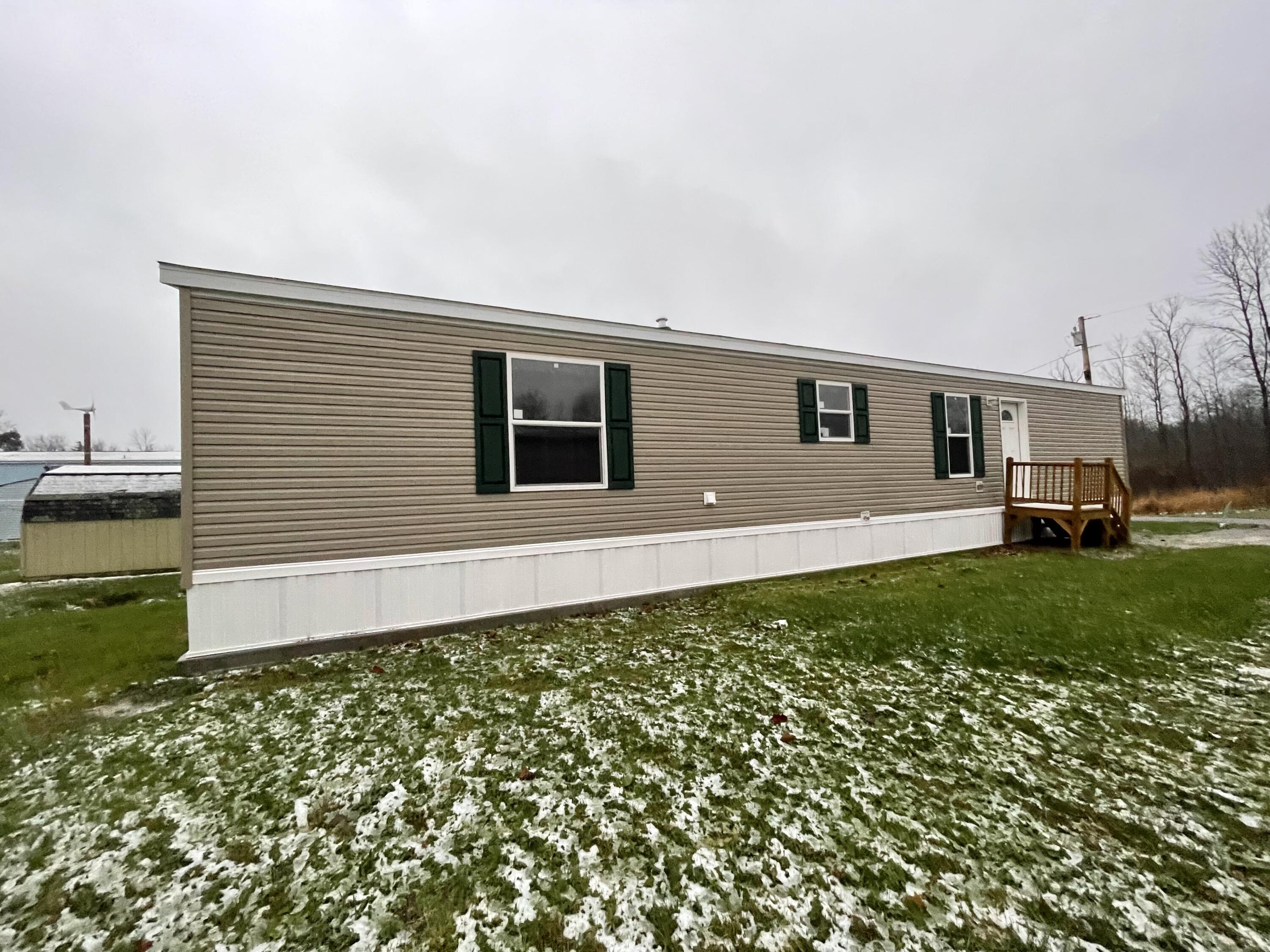 6 Oxford Road Vassalboro ME 04989