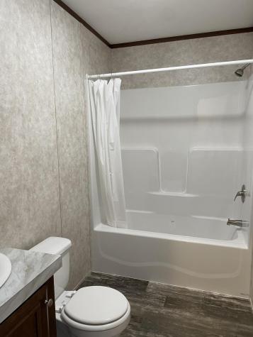 6 Oxford Road Vassalboro ME 04989