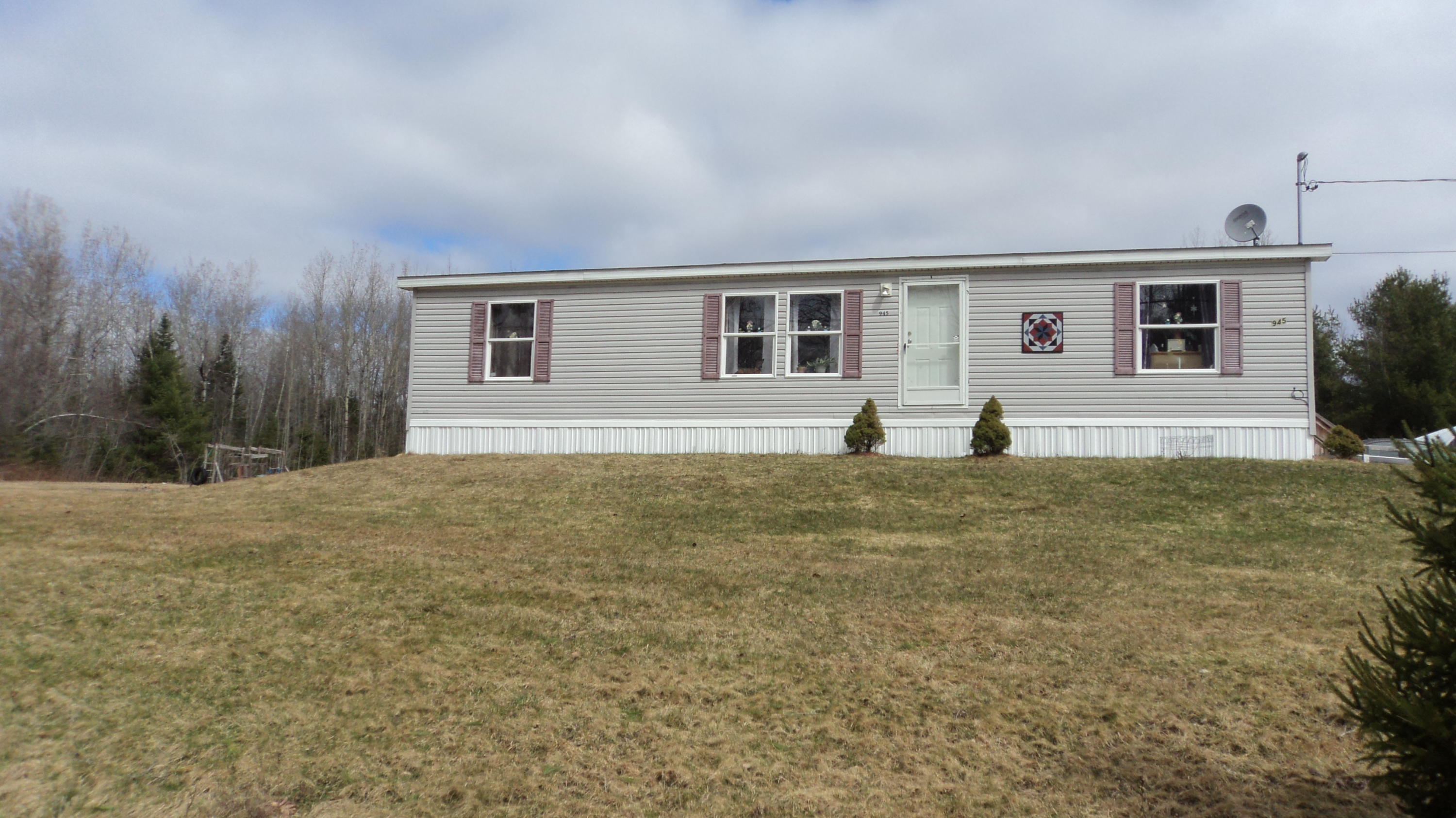 945 Medway Road Medway, ME