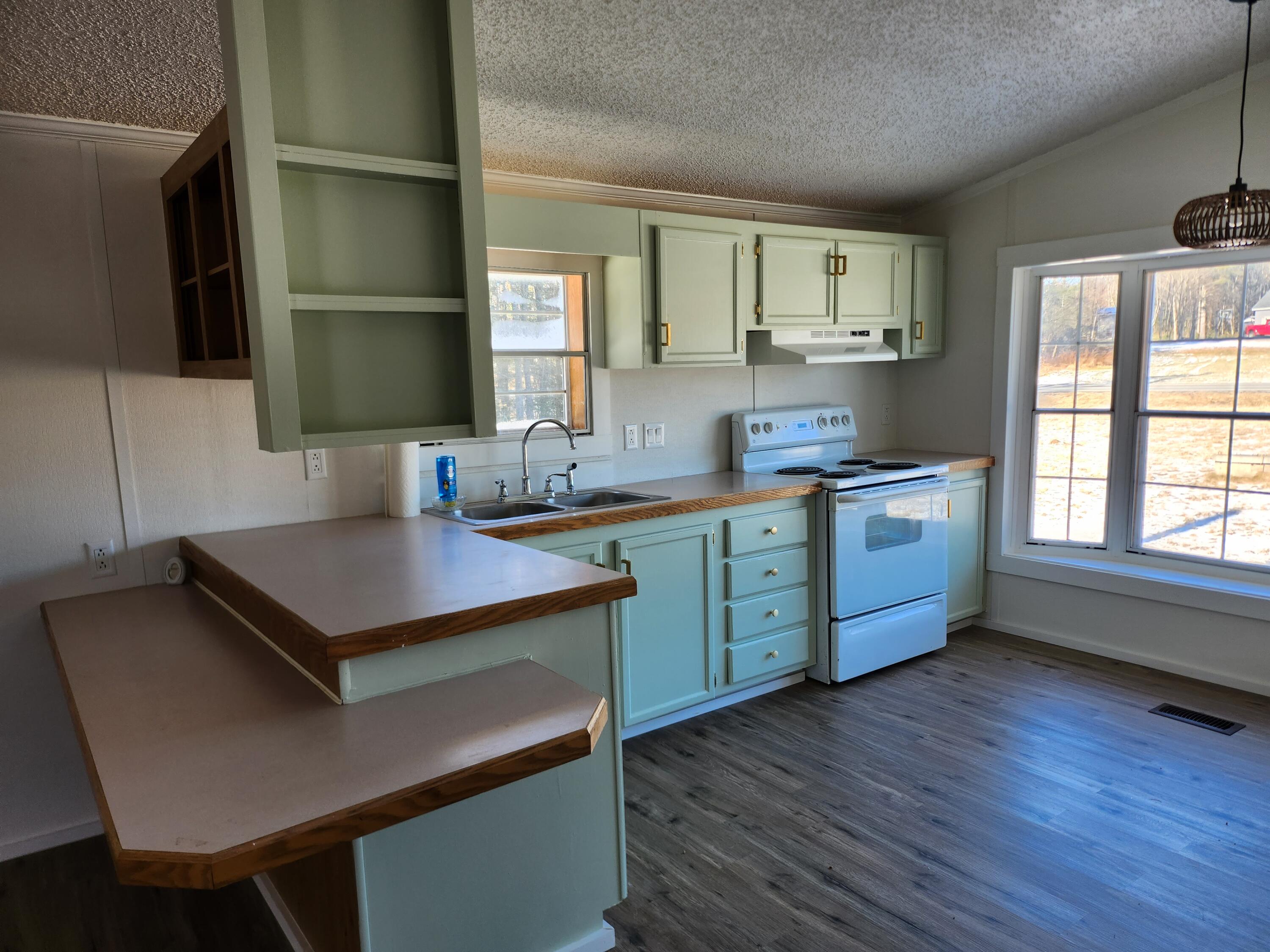 188 North Road Detroit ME 04929