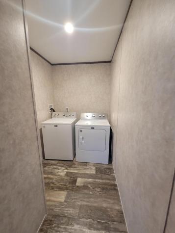 15 Lexis Lane Auburn ME 04210