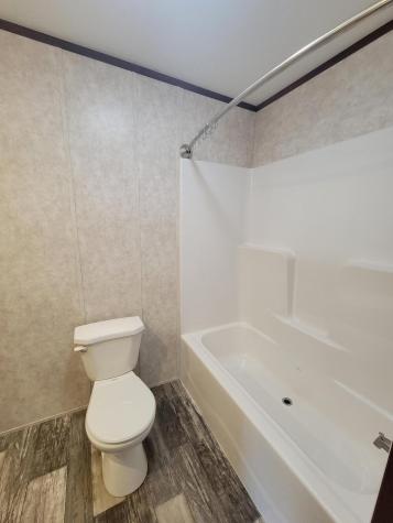 15 Lexis Lane Auburn ME 04210