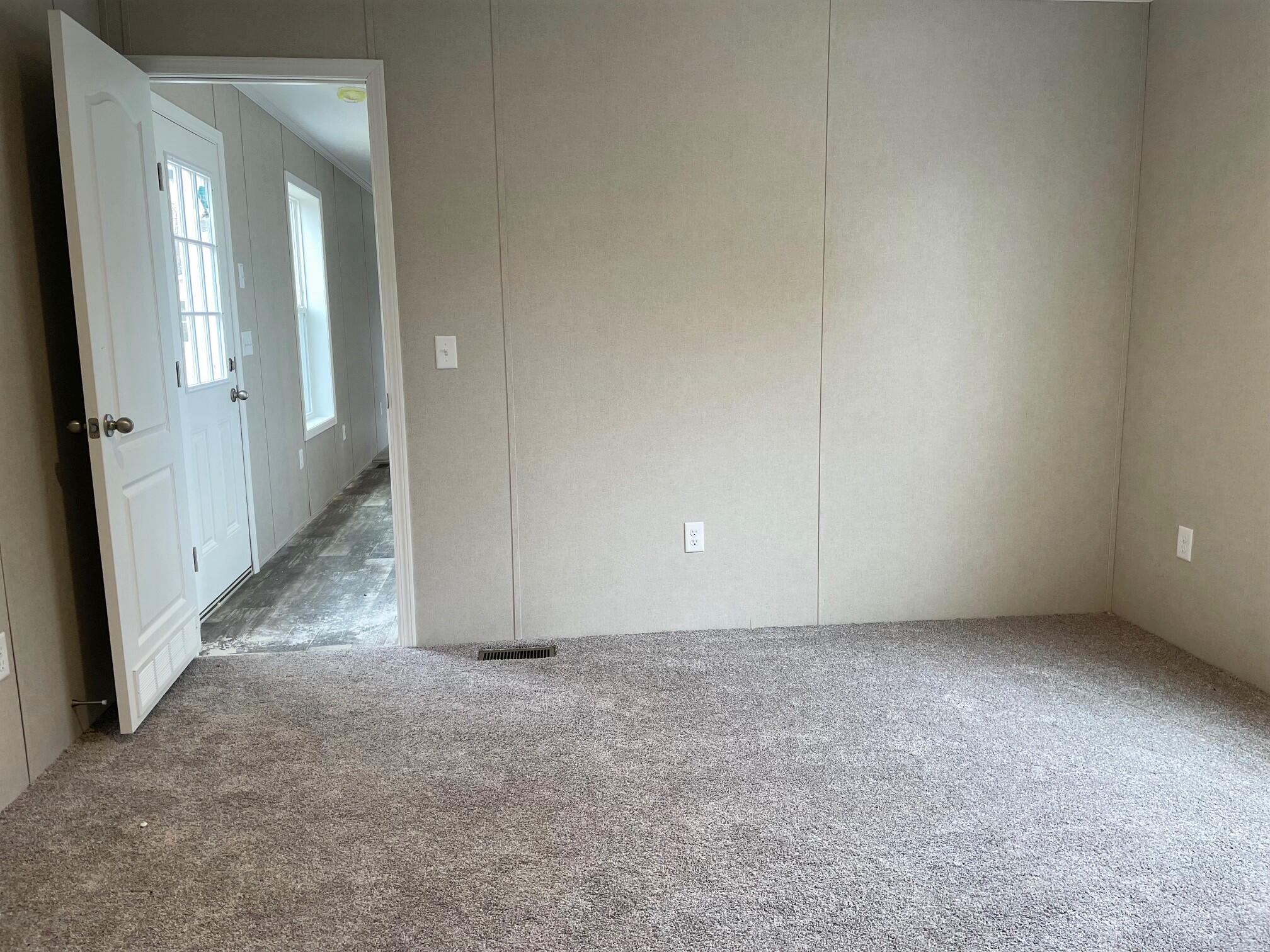 15 R.w. Macleod Lane Belfast, ME