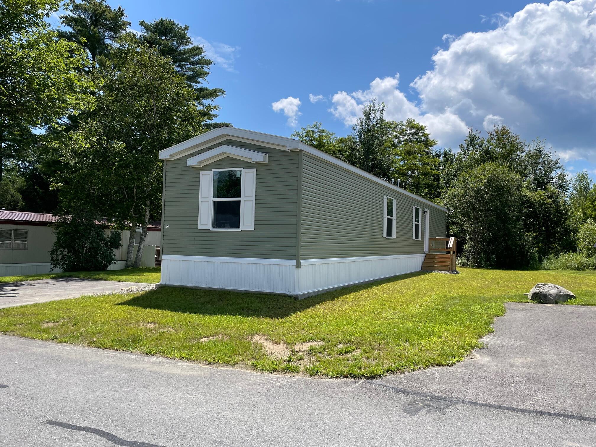 15 R.w. Macleod Lane Belfast, ME