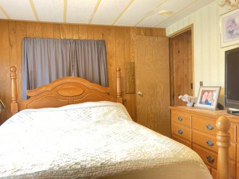 7 Marie Circle Sabattus ME 04280