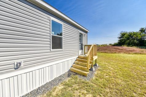 7 Edward Court Fairfield ME 04937