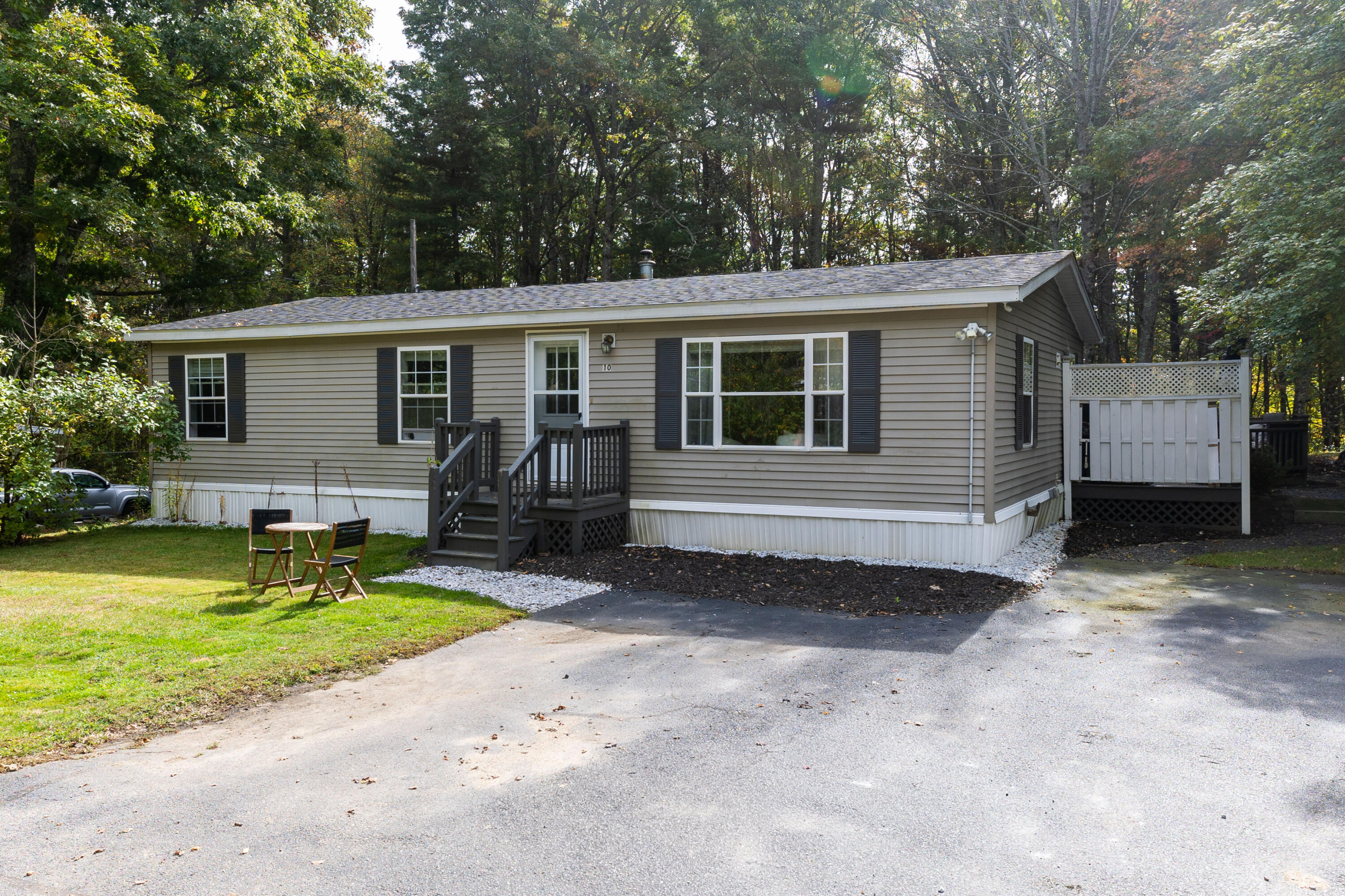 10 Ash Lane Kittery ME 03904