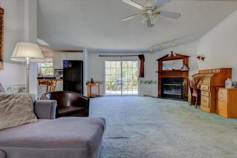 25 Andrew Terrace Limerick ME 04048