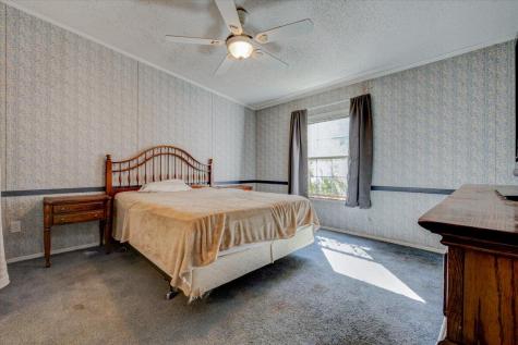 25 Andrew Terrace Limerick ME 04048