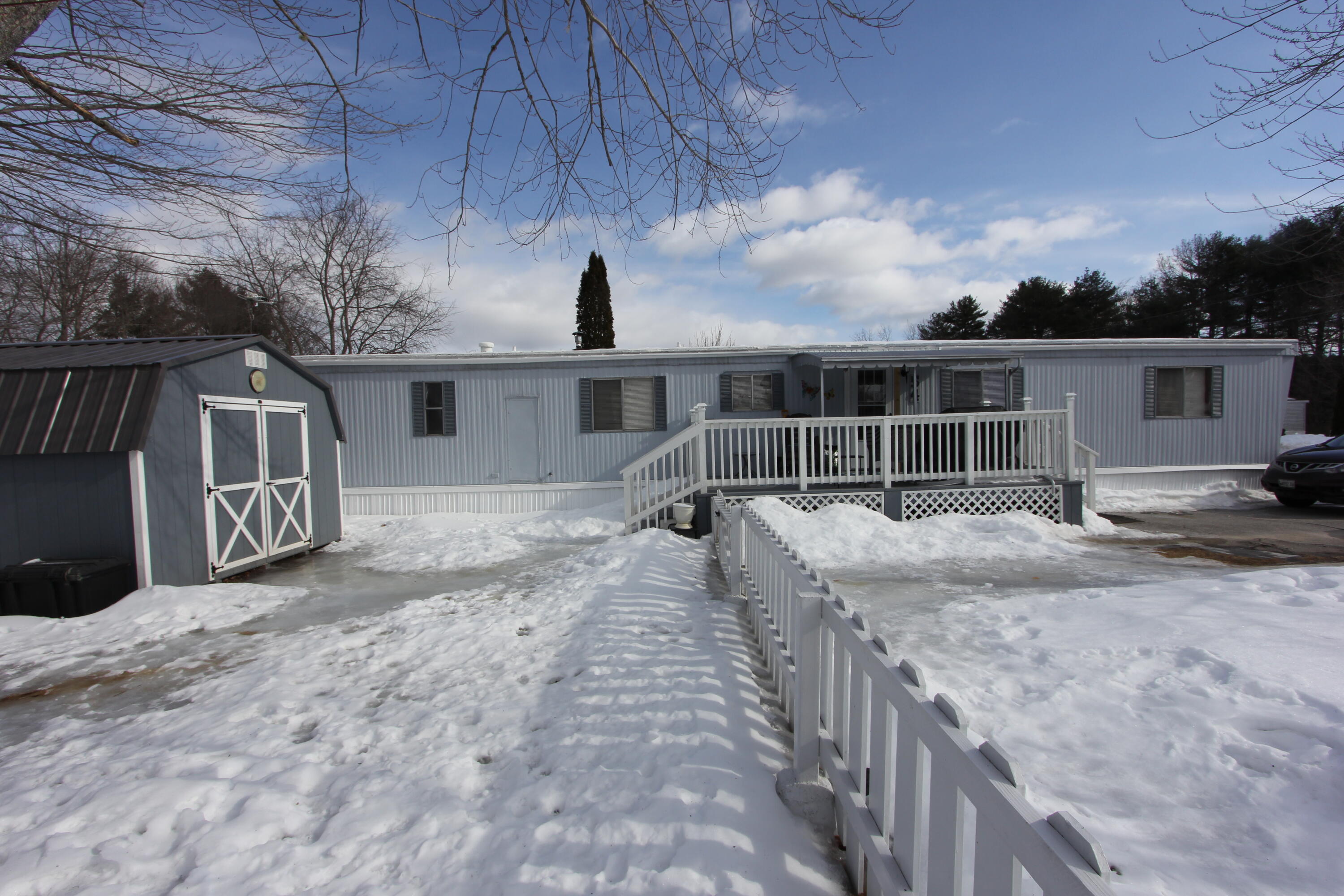 54 Hillside Drive Sabattus Maine Real Estate Listing MLS 1519759