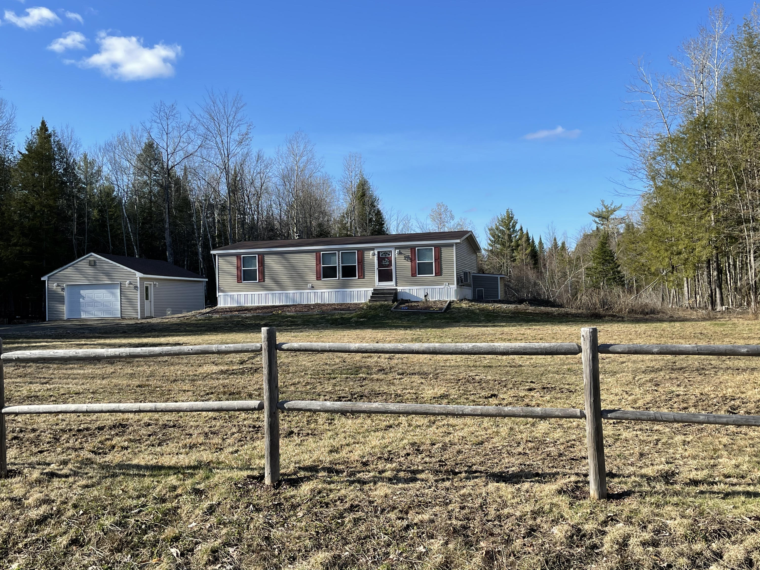 585 Exeter Road Corinth ME 04427