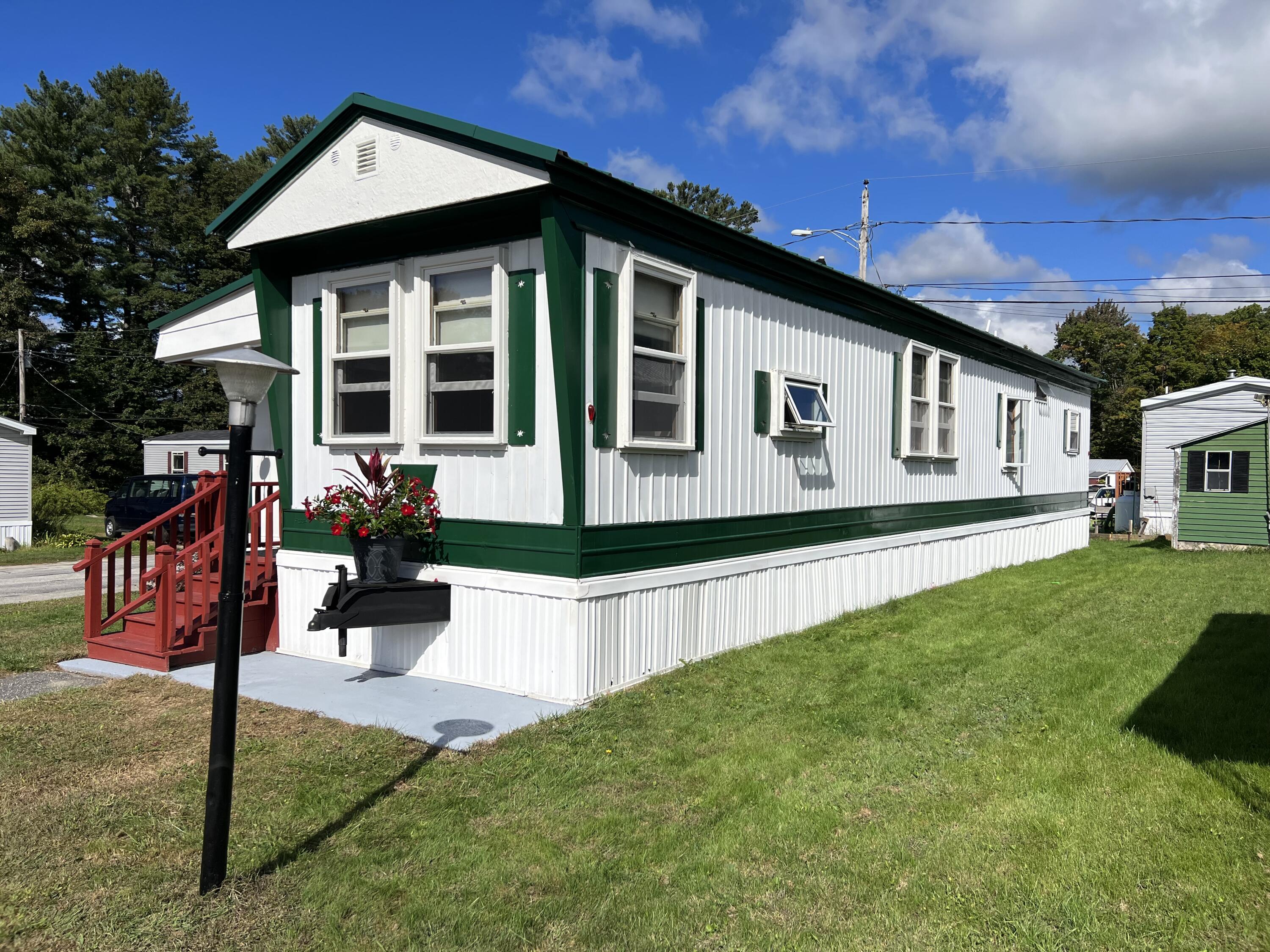 4 Lexis Lane Auburn ME 04210