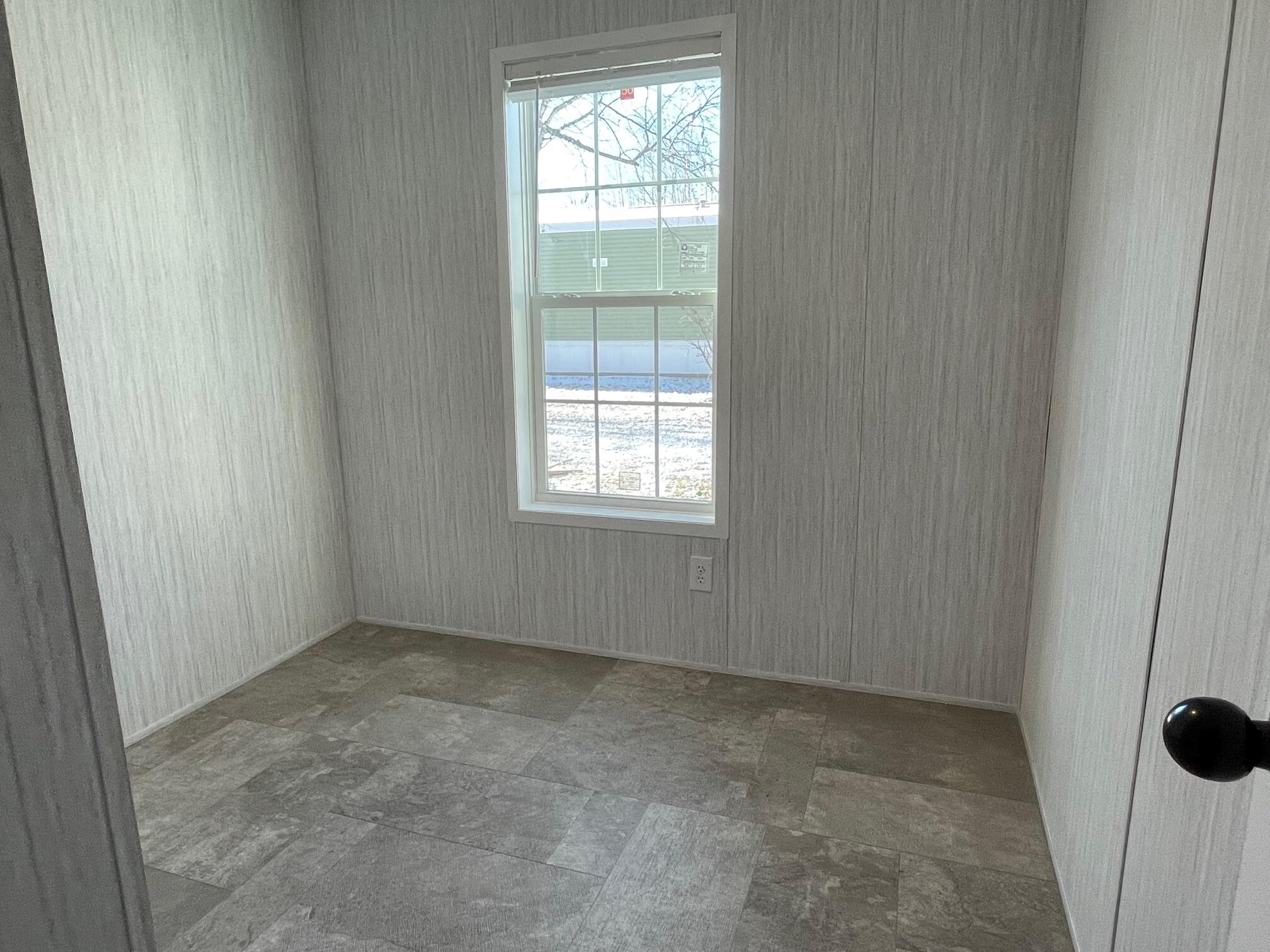 17 Macleod Lane Belfast ME 04915