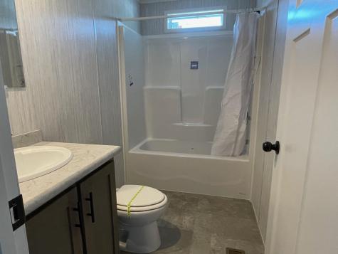 17 Macleod Lane Belfast ME 04915