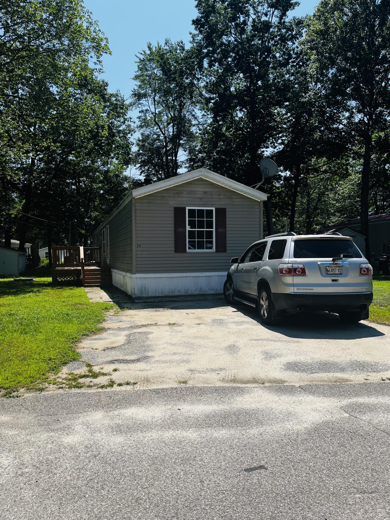 127 Shaker Road Gray, ME