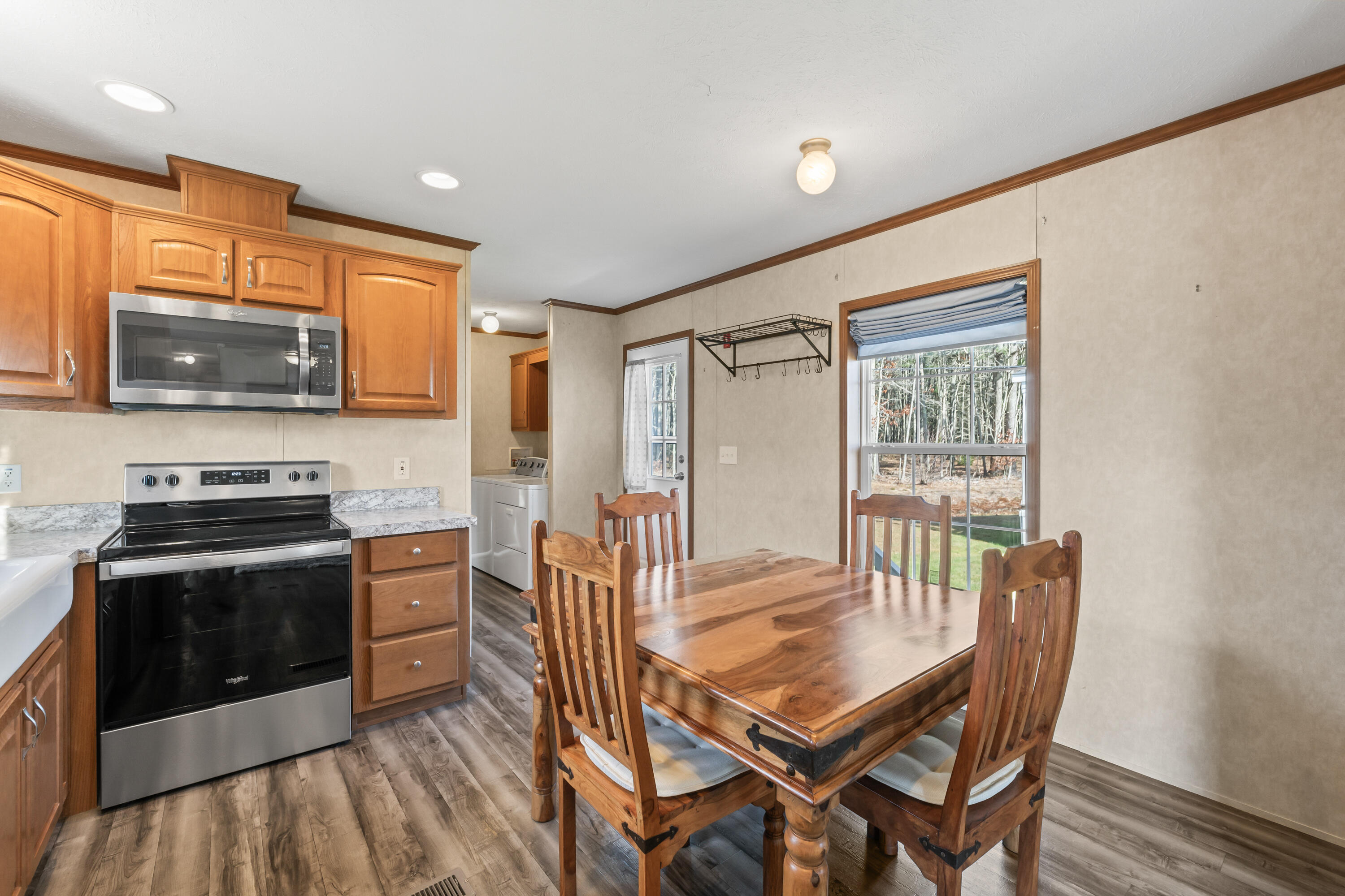 20 Elwell Lane Brunswick ME 04011