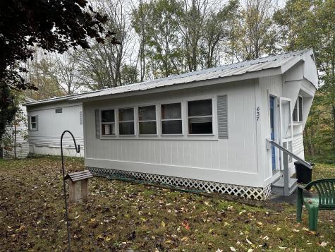 437 Maple Street Rumford ME 04276