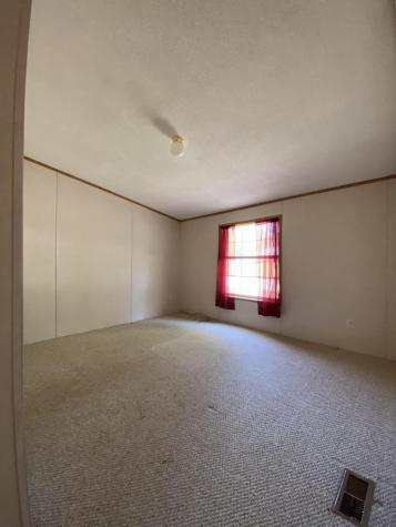 3 Fir Drive Norway ME 04268