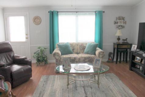 11 Harvest Lane Lewiston ME 04240