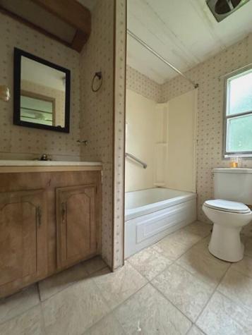 348 Garfield Road Minot ME 04258