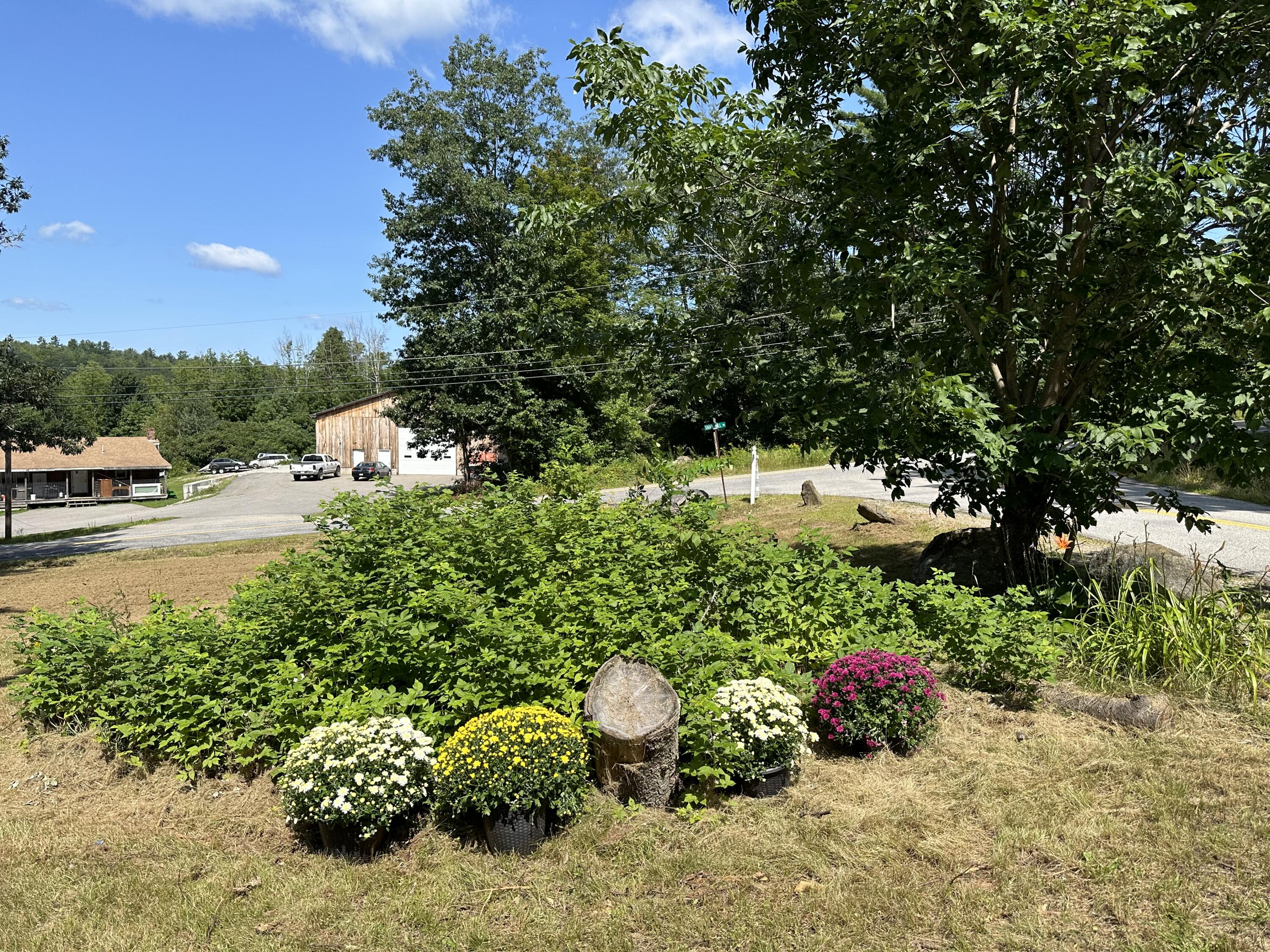 348 Garfield Road Minot ME 04258